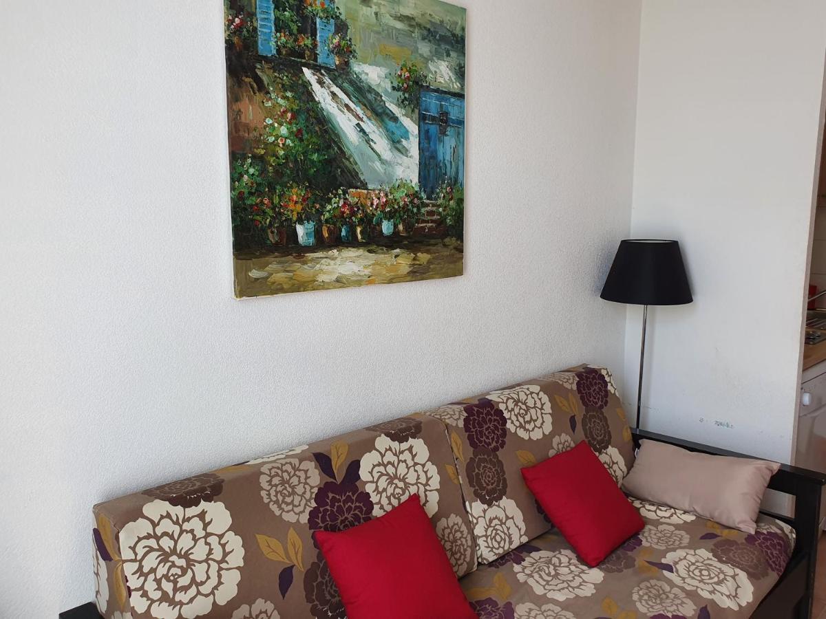 Joli Appartement T2 Dans Residence Avec Piscine, Hammam Et Parking Gratuits Carcassonne Luaran gambar