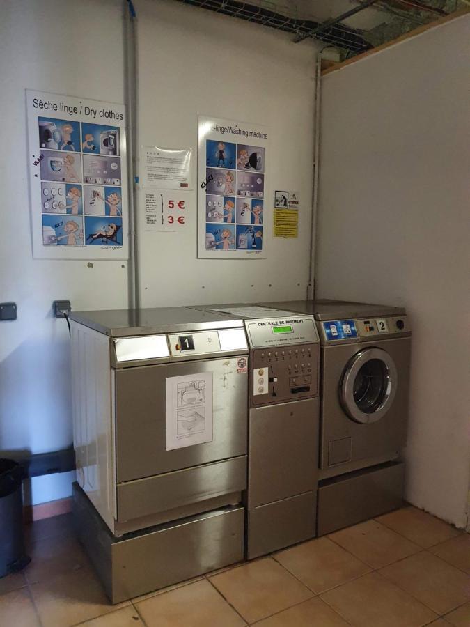 Joli Appartement T2 Dans Residence Avec Piscine, Hammam Et Parking Gratuits Carcassonne Luaran gambar
